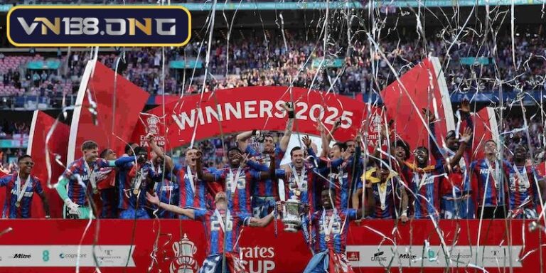 Hậu Trường Lễ Ăn Mừng Vô Địch FA Cup - NET88 Góp Mặt Cùng Crystal Palace 10 Hậu Trường Lễ Ăn Mừng Vô Địch FA Cup - NET88 Góp Mặt Cùng Crystal Palace